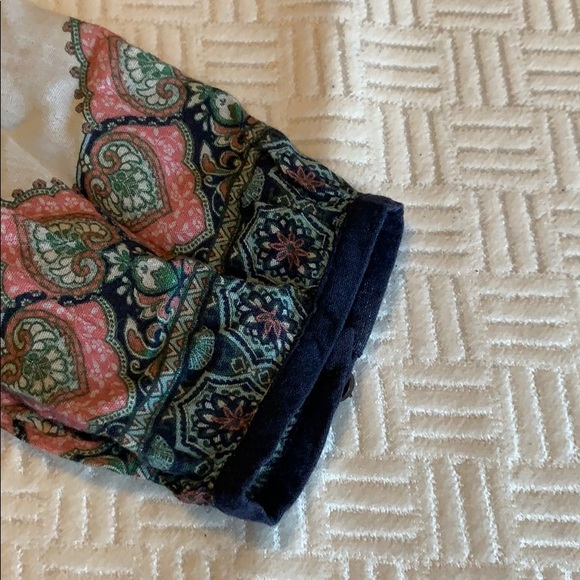 Ecru peasant blouse - Picture 3 of 6